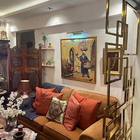 Apartmán شقه مفروشه فاخره بالقاهره الجديده New Cairo Exteriér fotografie